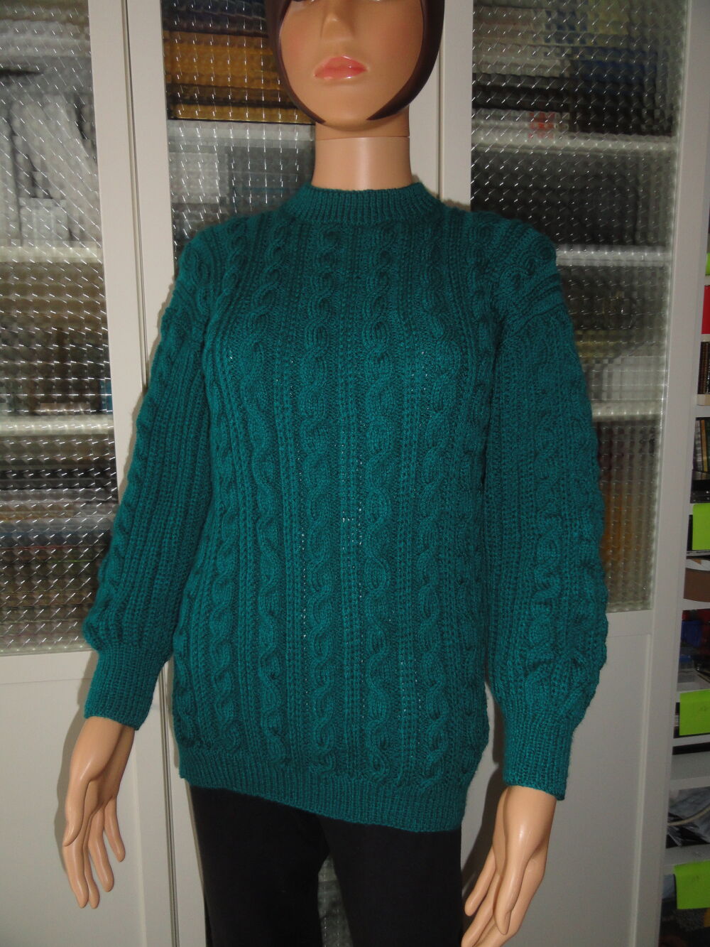 Pull &agrave; torsade / Tricot fait main Vêtements