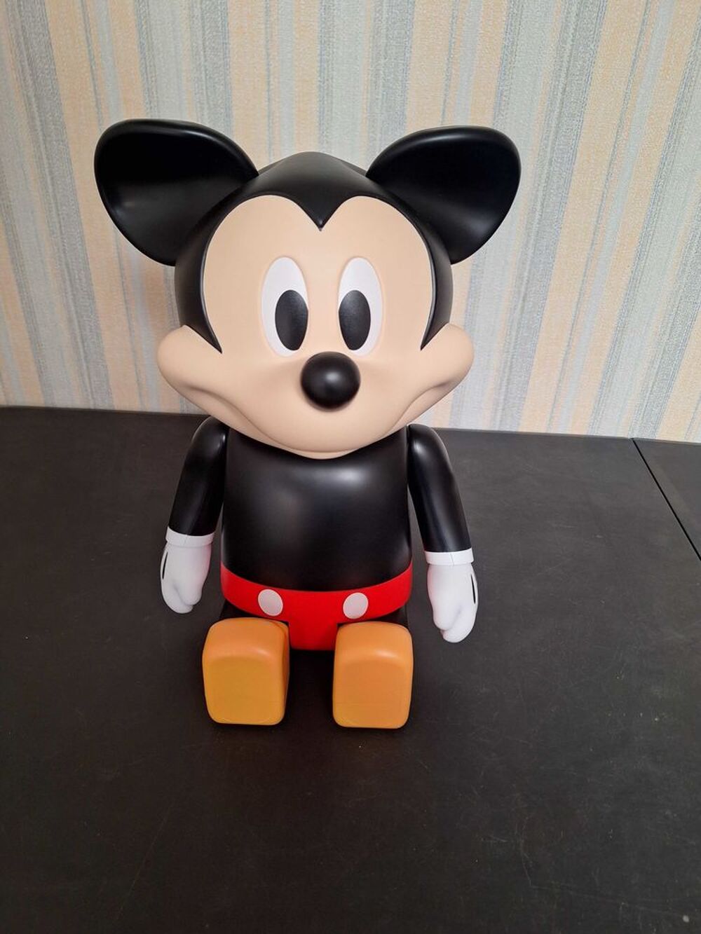 tirelire mickey Jeux / jouets