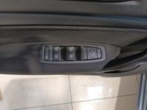 Megane IV Estate M&eacute;gane IV Estate dCi 110 Energy Zen 2018 occasion 08000 Charleville-M&eacute;zi&egrave;res