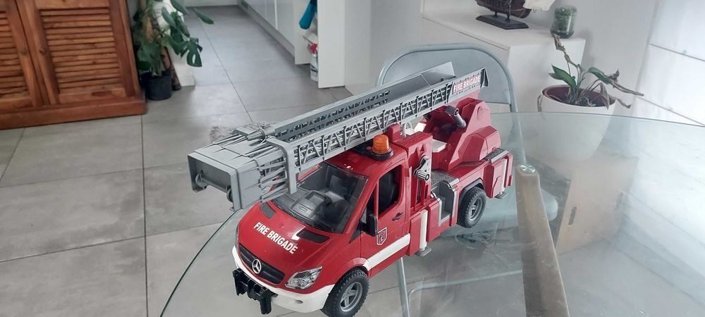 camion pompier Jeux / jouets