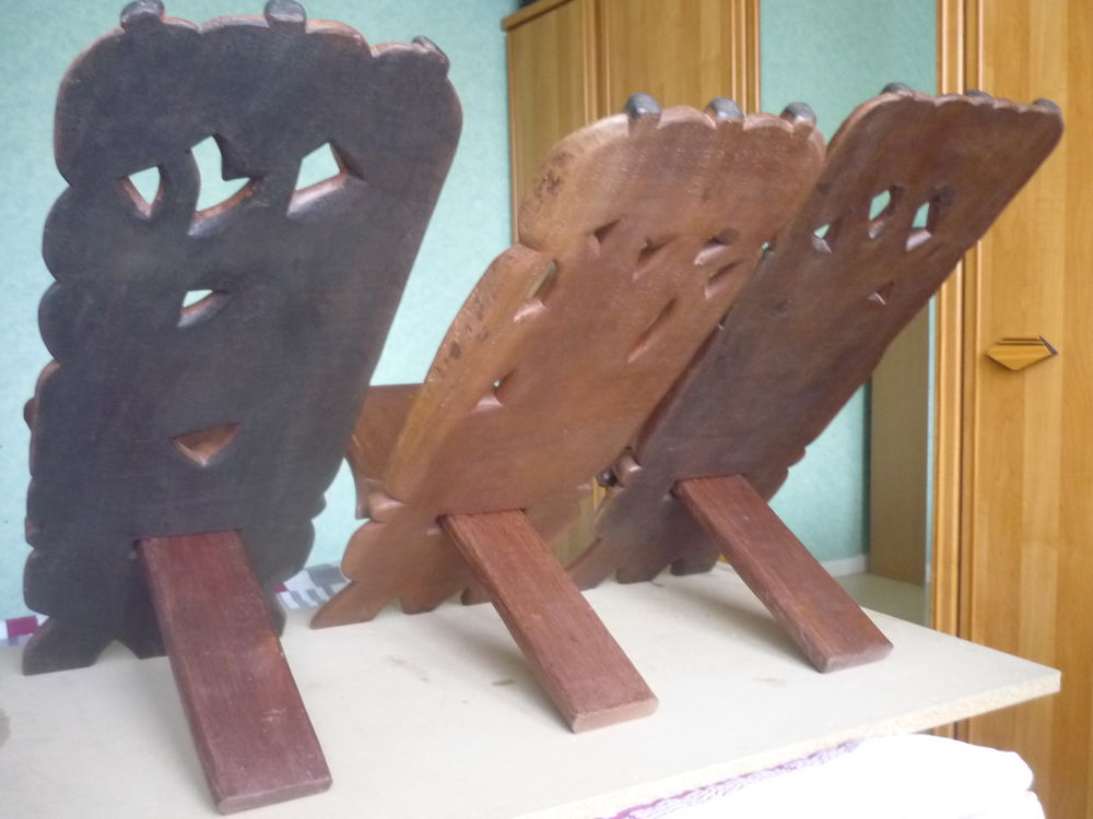 3 Chaises Africaines traditionnelle venant de c&ocirc;te d'Ivoire Meubles