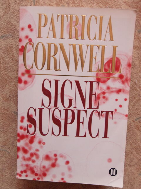 Roman de Patricia Cornwell 5 Vic-le-Comte (63)