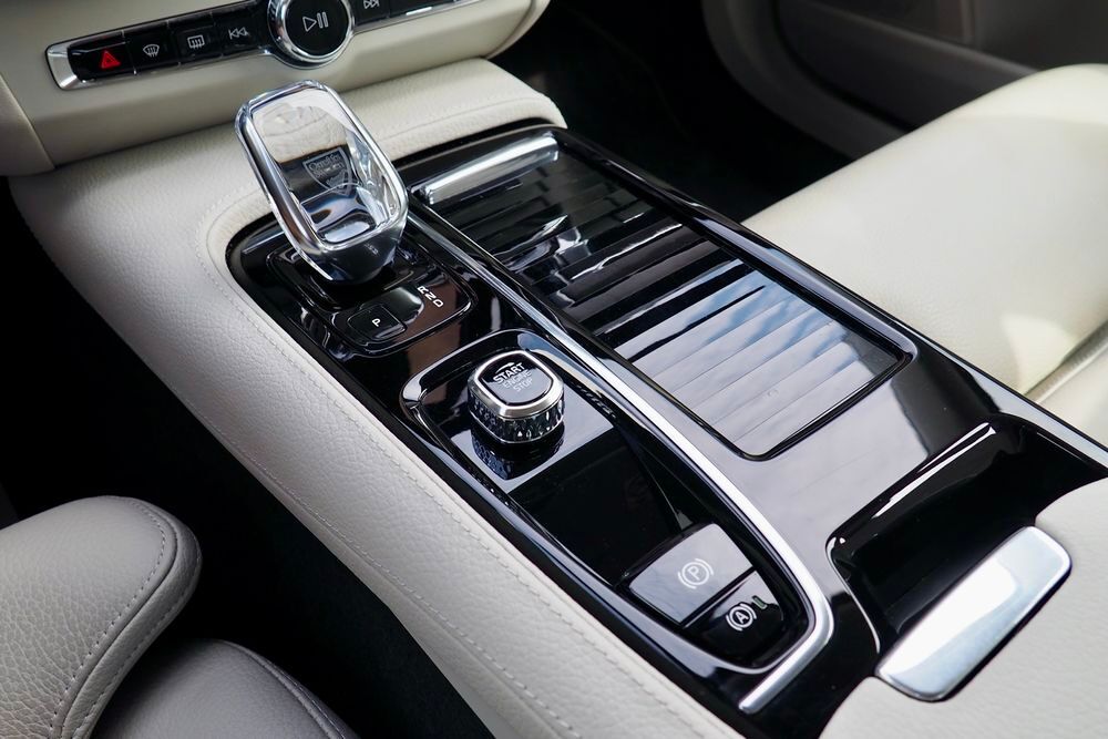 S90 T8 455 AWD Inscription + Attelage + Cam&eacute;ra + Full Led + Opt. 2022 occasion 67230 Obenheim