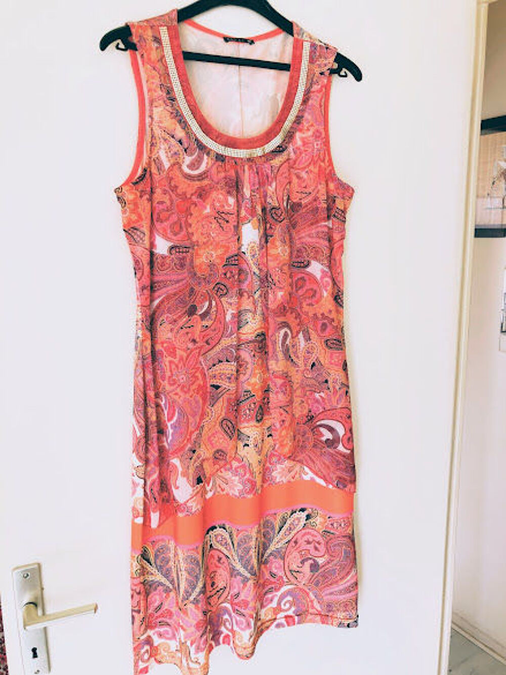 Robe habill&eacute;e Vêtements