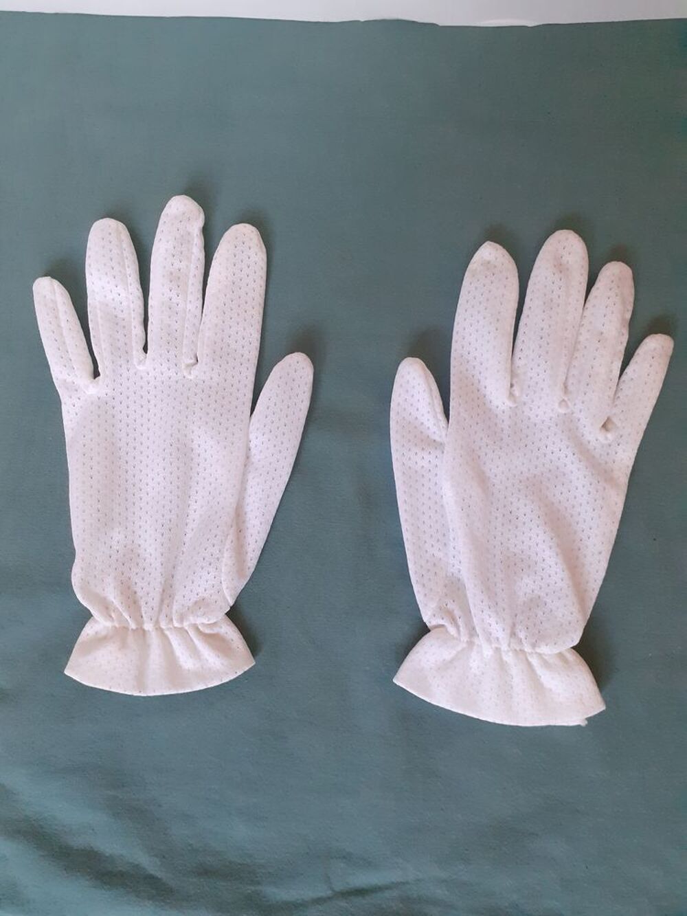 Gants de c&eacute;r&eacute;monie fille 8 ans vintage Vêtements enfants
