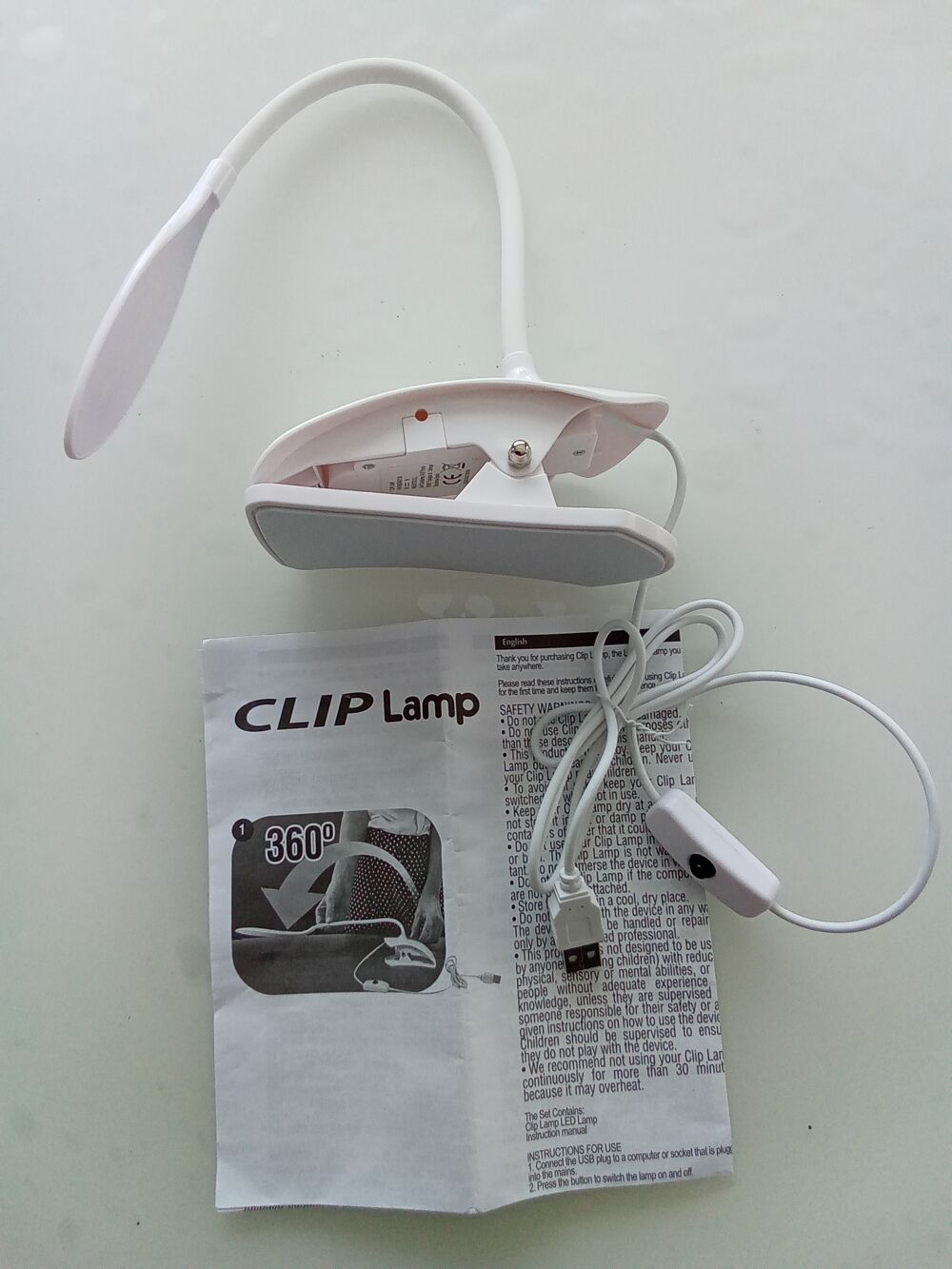 Lampe led &agrave; pince NEUVE Audio et hifi