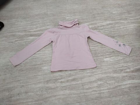 AN (12) - 5/6 ans -�Sous-pull - Princesse Aurore  Disney  2 Paris 13 (75)