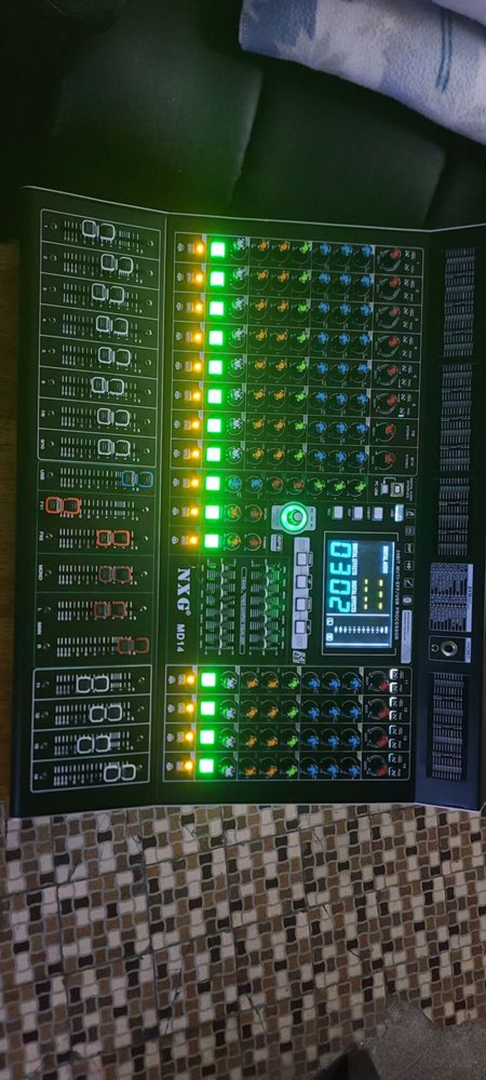 Table de mixage NXG MD 14 Instruments de musique