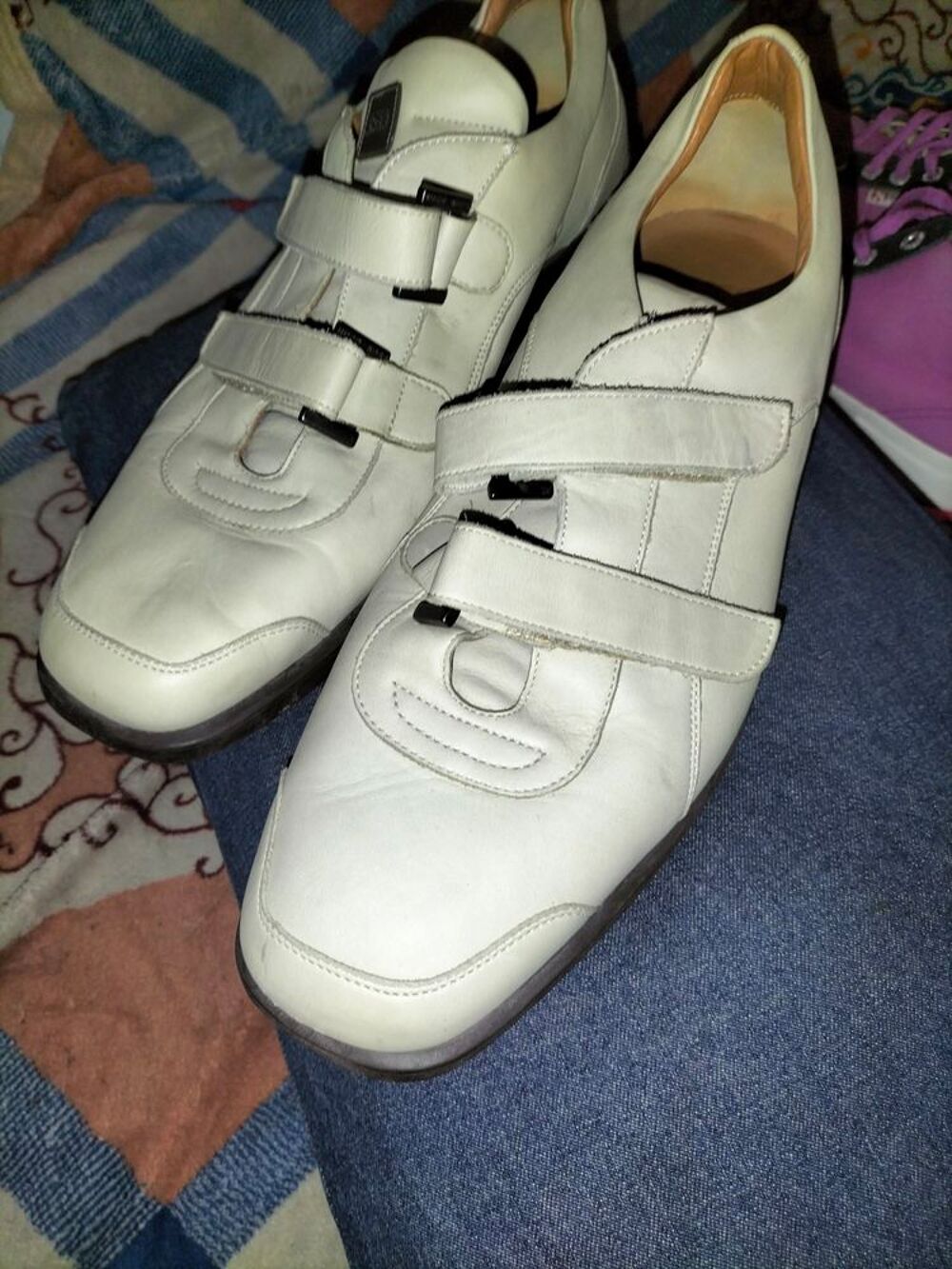 Basket cuir Hugo Boss pointure 42 excellent &eacute;tat Chaussures