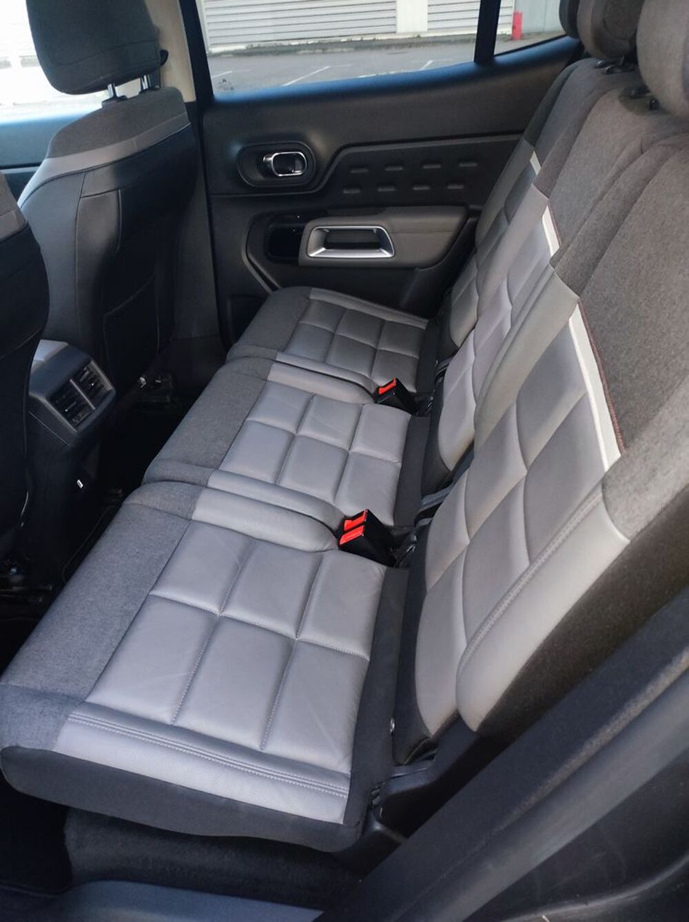C5 aircross C5 Aircross Hybride Rechargeable 225 S&S e-EAT8 Shine Pack 2021 occasion 38080 L'Isle-d'Abeau