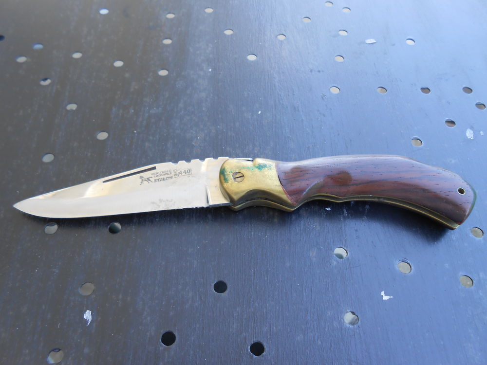 COUTEAU LAGUIOLE 
