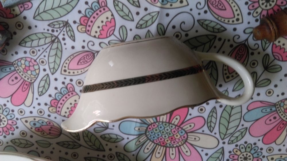 Sauci&egrave;re Digoin S v&eacute;ritable opaque 1955 Cuisine