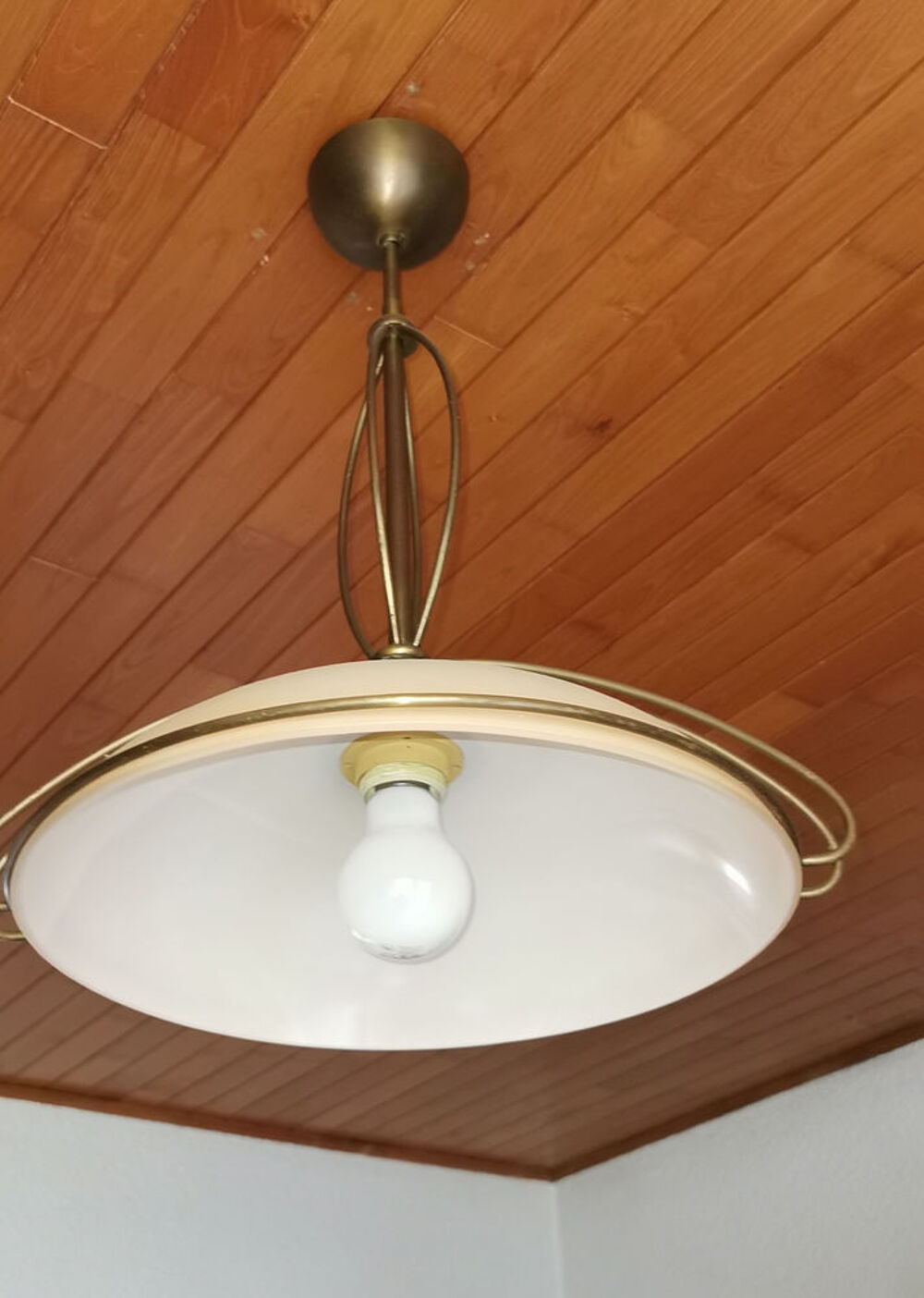 Lampe suspendue vintage en laiton Décoration