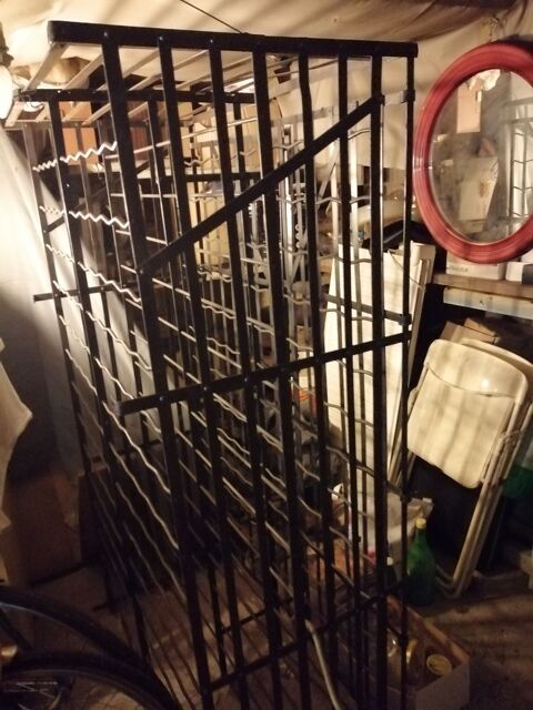 Casier à bouteilles Montreuil (93)