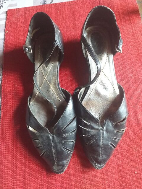 Chaussures vintage femme occasion shop
