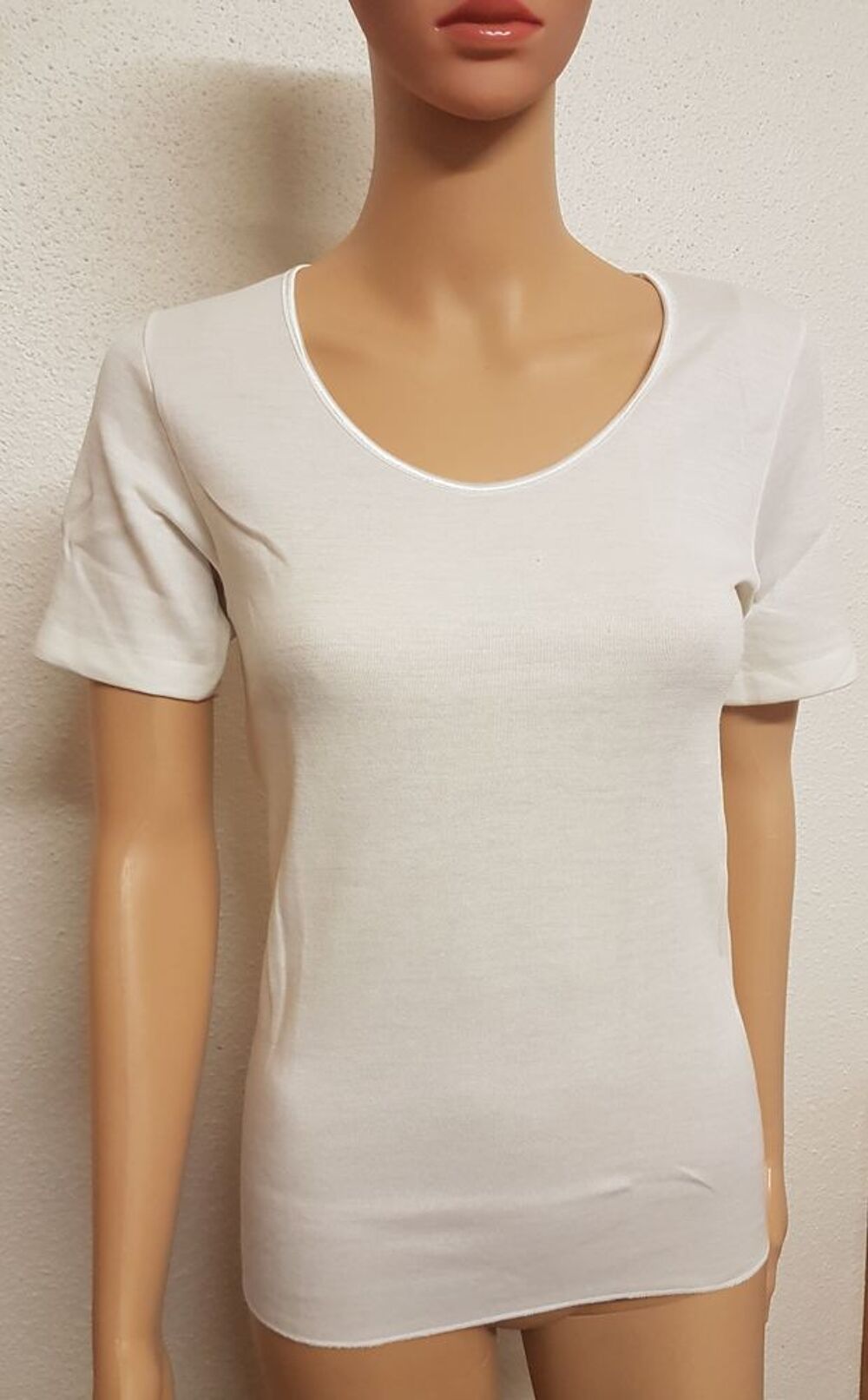Tee shirt femme manche courte special hivers, taille S-M-L-X Vêtements
