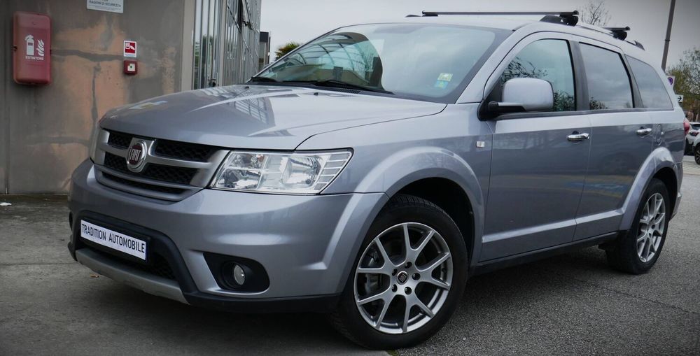 Freemont 2.0 16V Multijet 170 ch 4x4 Black Code A 2016 occasion 94220 Charenton-le-Pont