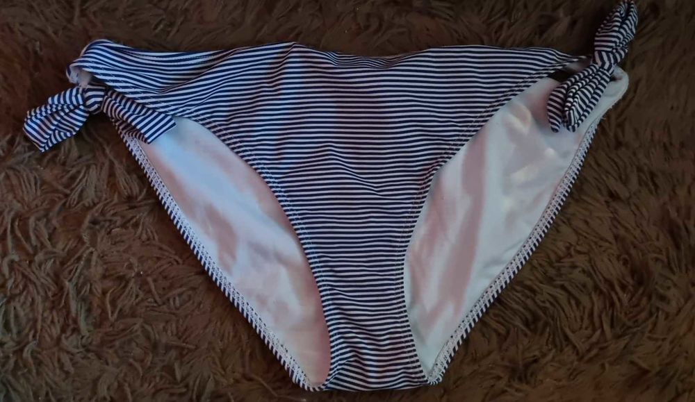 Maillot de bain deux pi&egrave;ces T46. 100C Vêtements