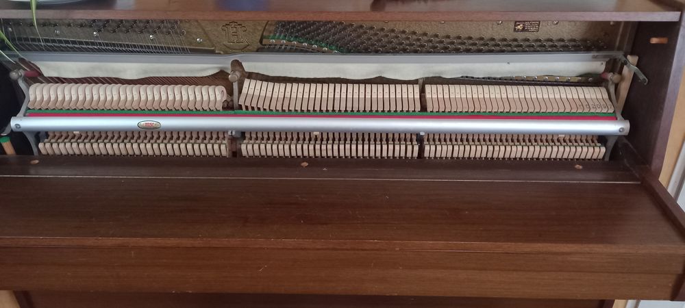 Piano droit hellas Instruments de musique