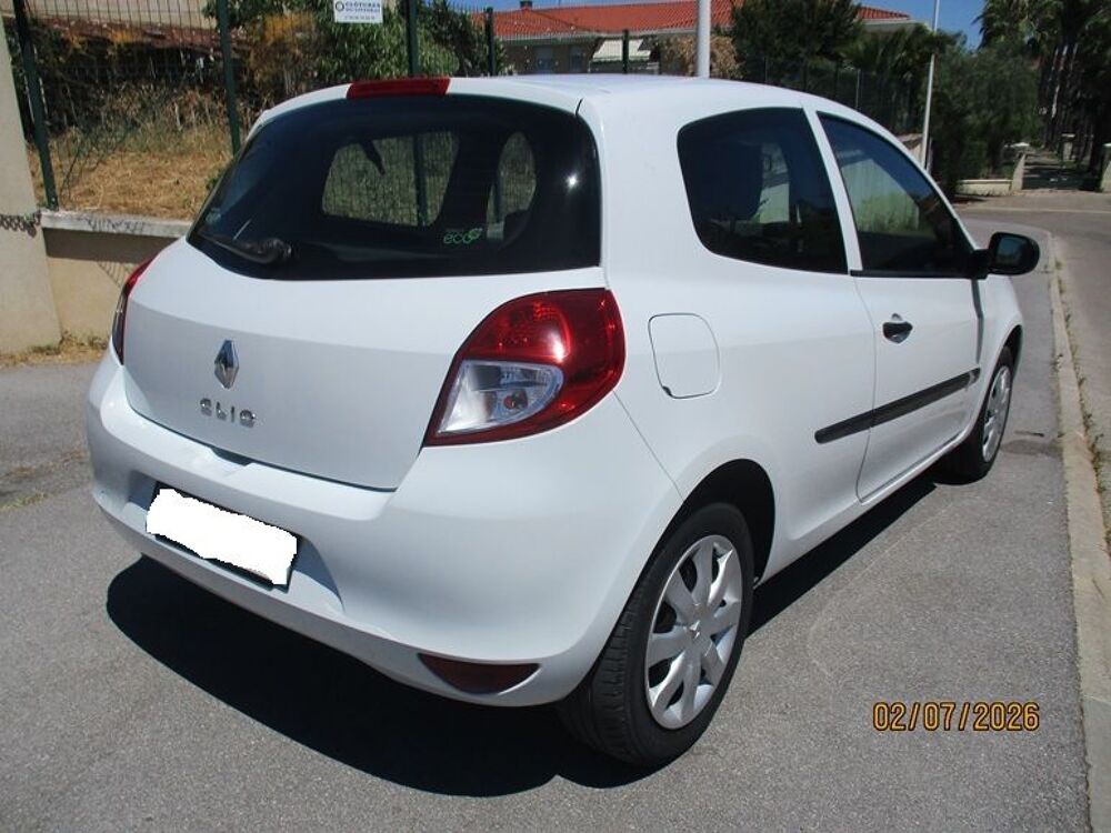 Clio III 1.5 DCI 70CV 2010 occasion 06600 Antibes
