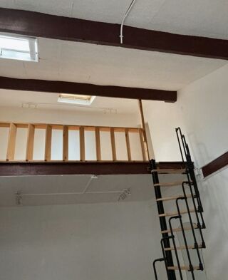 Location Atelier A MONTREUIL CROIX DE CHAVAUX LOCAUX CCIAUX A RÉNOVER Montreuil