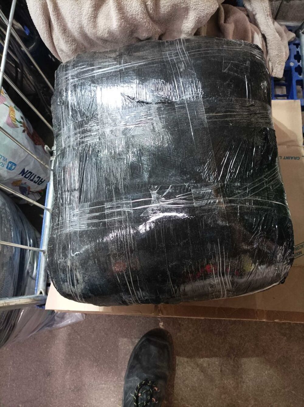 30 kilos Friperie femme Hiver V�tements