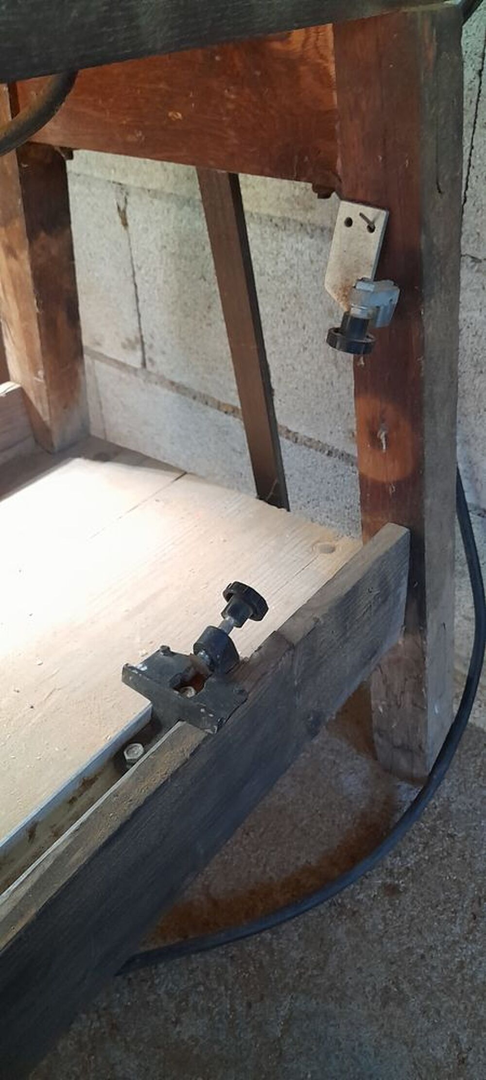 SCIE CIRULAIRE SUR TABLE KITY 617 RALLONGE ET ACCESSOIRES
Bricolage