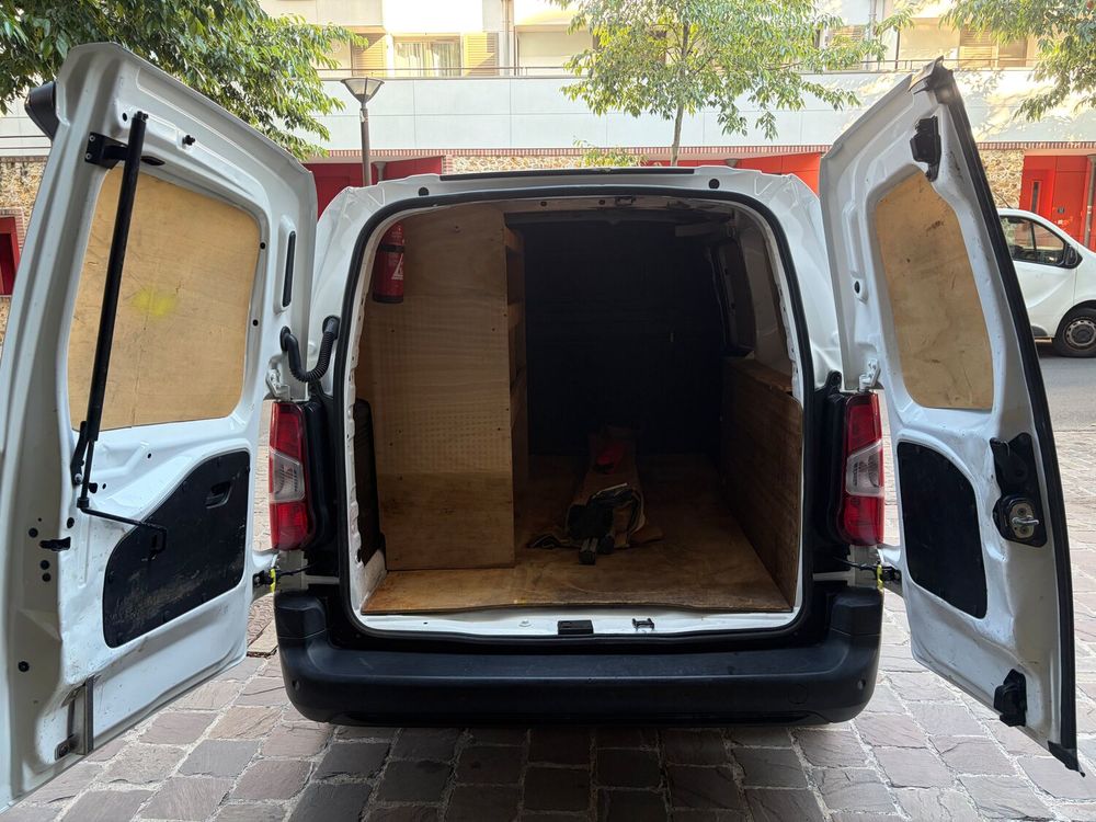 Berlingo BERLINGO VAN XL 950 BLUEHDI 100 S&S BVM5 DRIVER 2020 occasion 92370 Chaville