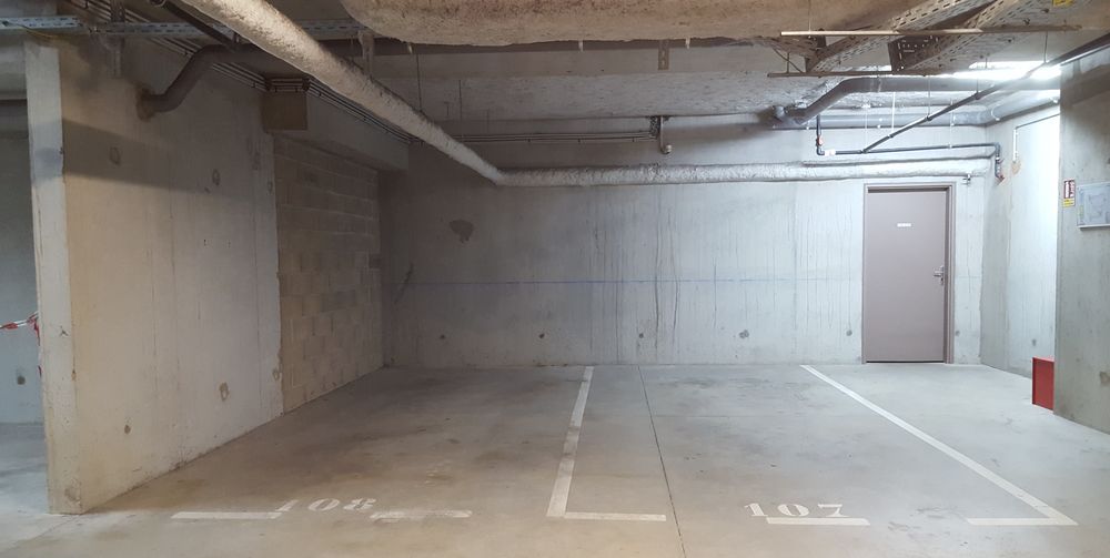 Location Parking/Garage Parking en sous sol Lyon 8