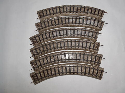 Un lot 6 rails jouef courbe en tole DES ANNE 1950-19660 12 Gometz-la-Ville (91)