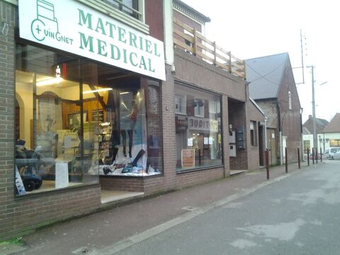   Location  d un local commercial + appartement . Maison - 4 pi�ce(s) - 120 m�