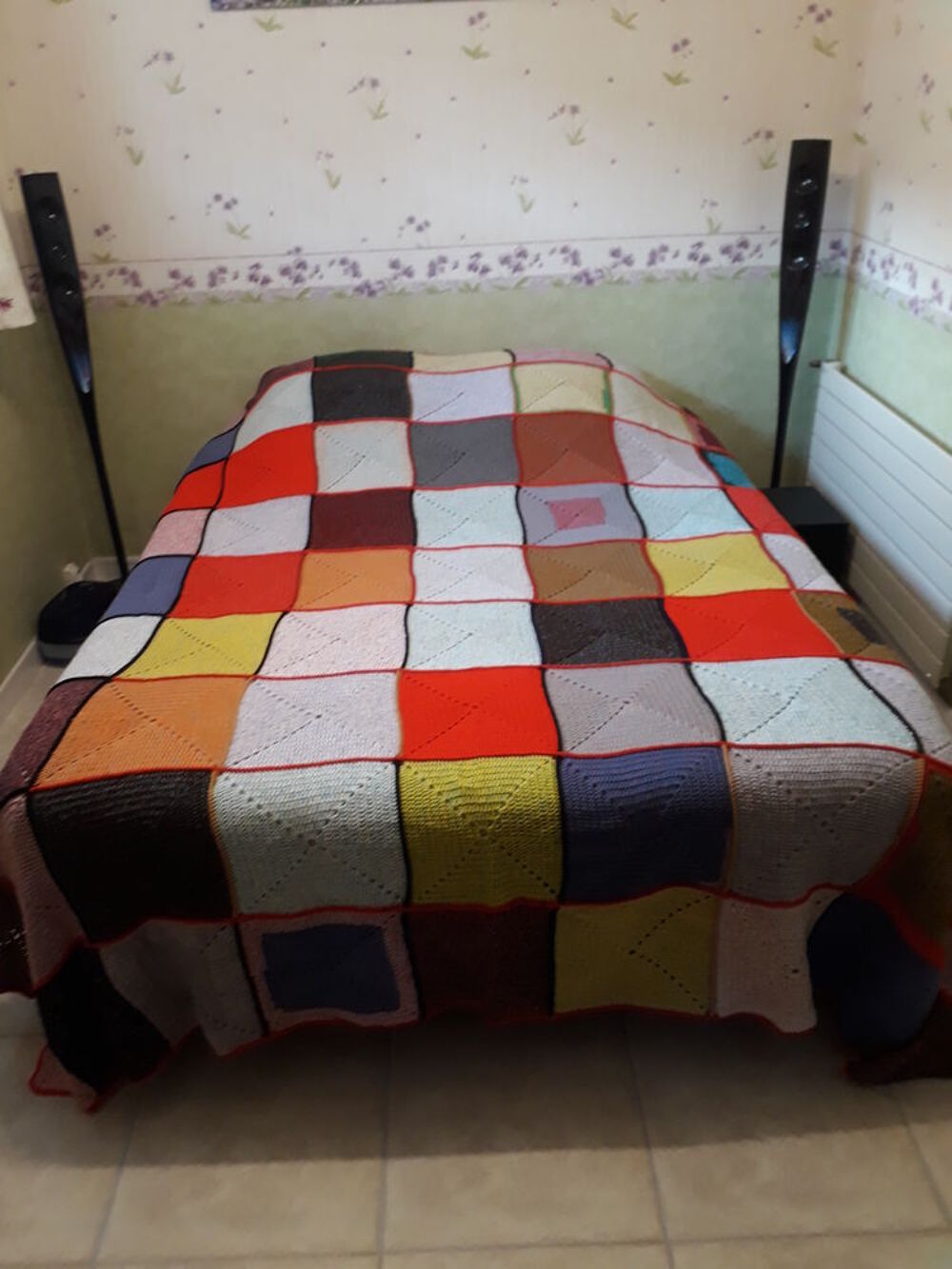 Plaid fait main au crochet 2.50 x 2.10 . 30€ Décoration