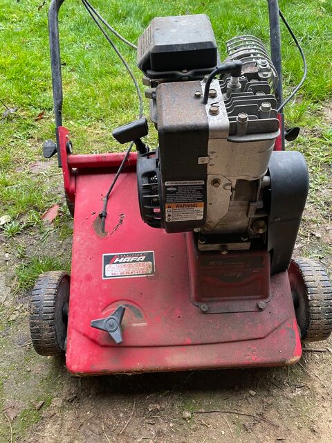 Scarificateur thermique 80 Saint-Andr�-Farivillers (60)