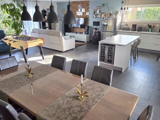  Maison à vendre 4 pièces 140 m² Belin-béliet