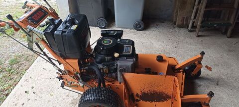 tondeuse pro scag conducteur marchant 3150 38630 Corbelin