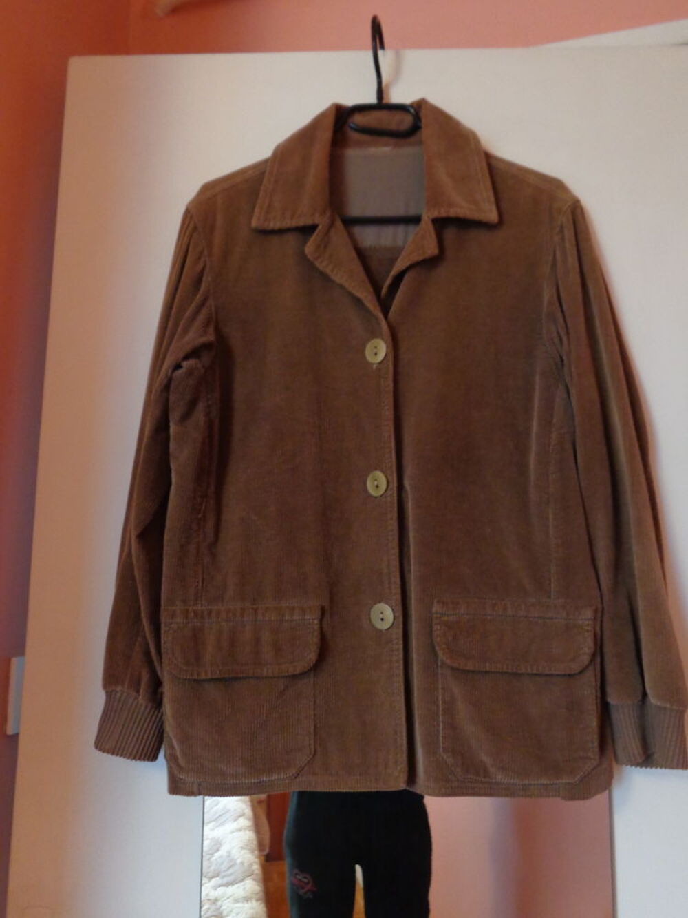 Veste velours marron. Vêtements
