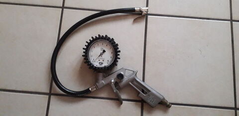 PISTOLET � AIR COMPRIM� GONFLAGE DE PNEUS OU AUTRE. 5 Fr�vent (62)