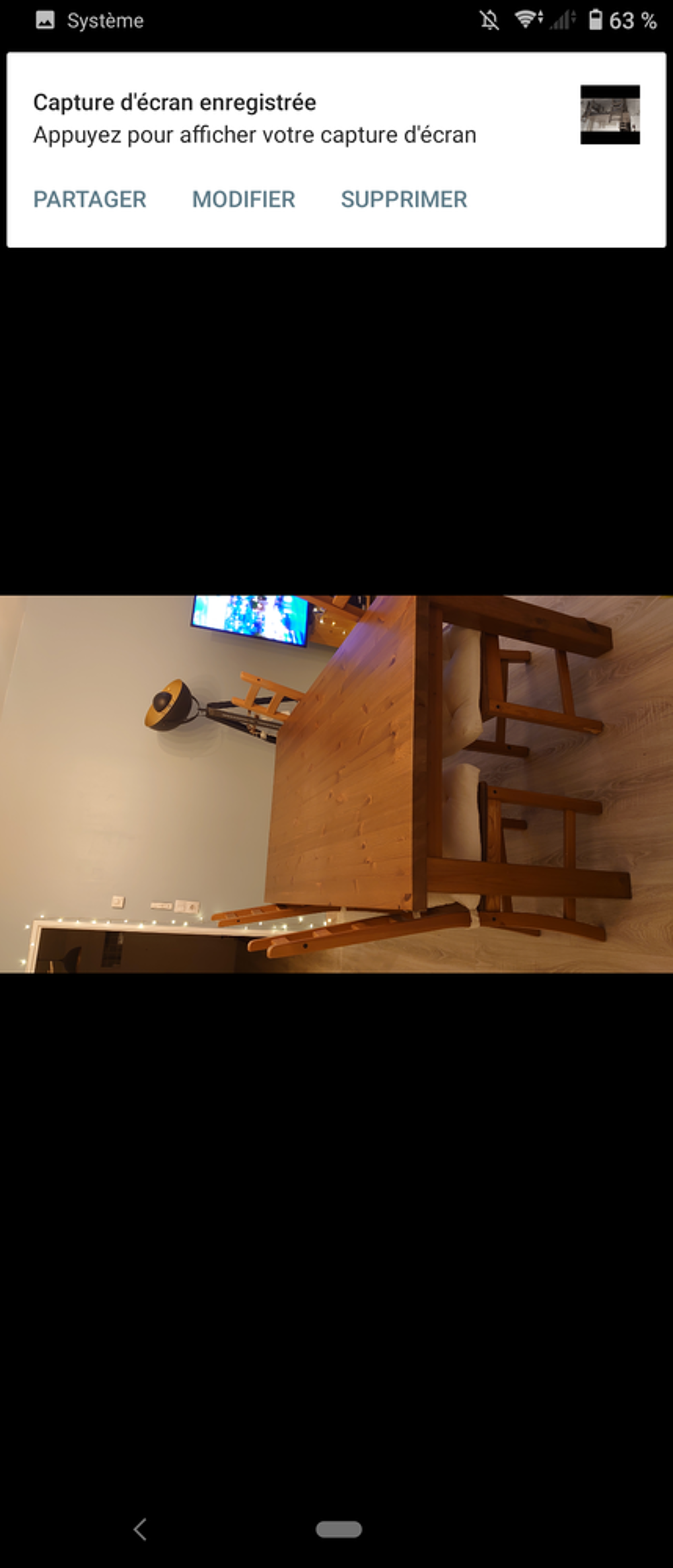 table 180x100 + 4 chaises et coussins 300€ TBE Meubles
