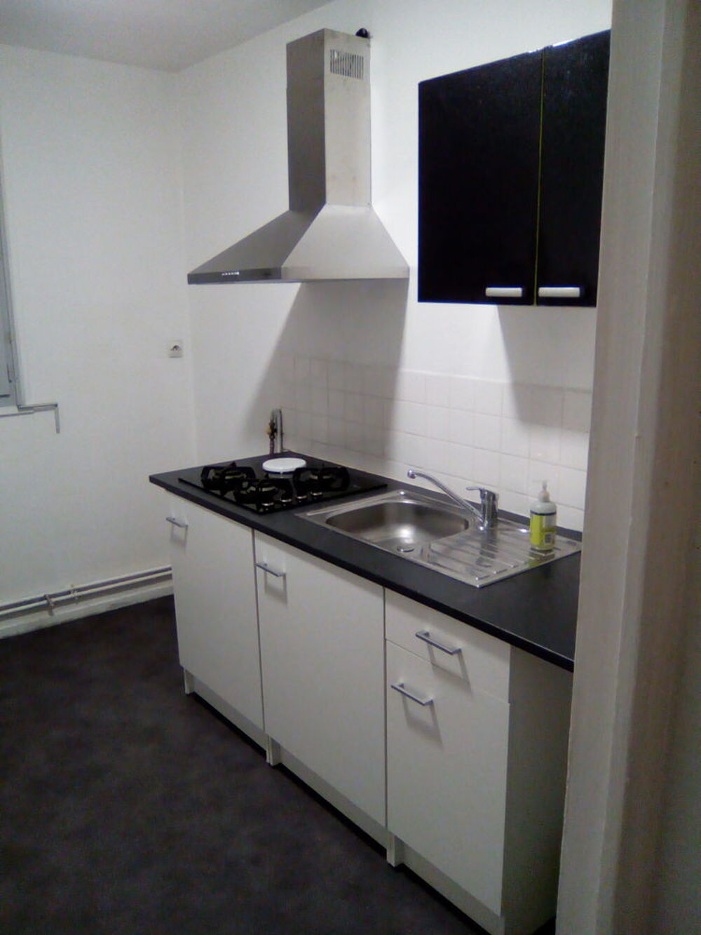 Location Appartement 2 pièces cosigne salle des bain w Poitiers