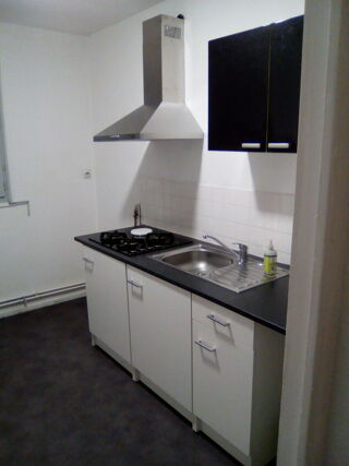 Appartement à louer 2 pièces 50 m²