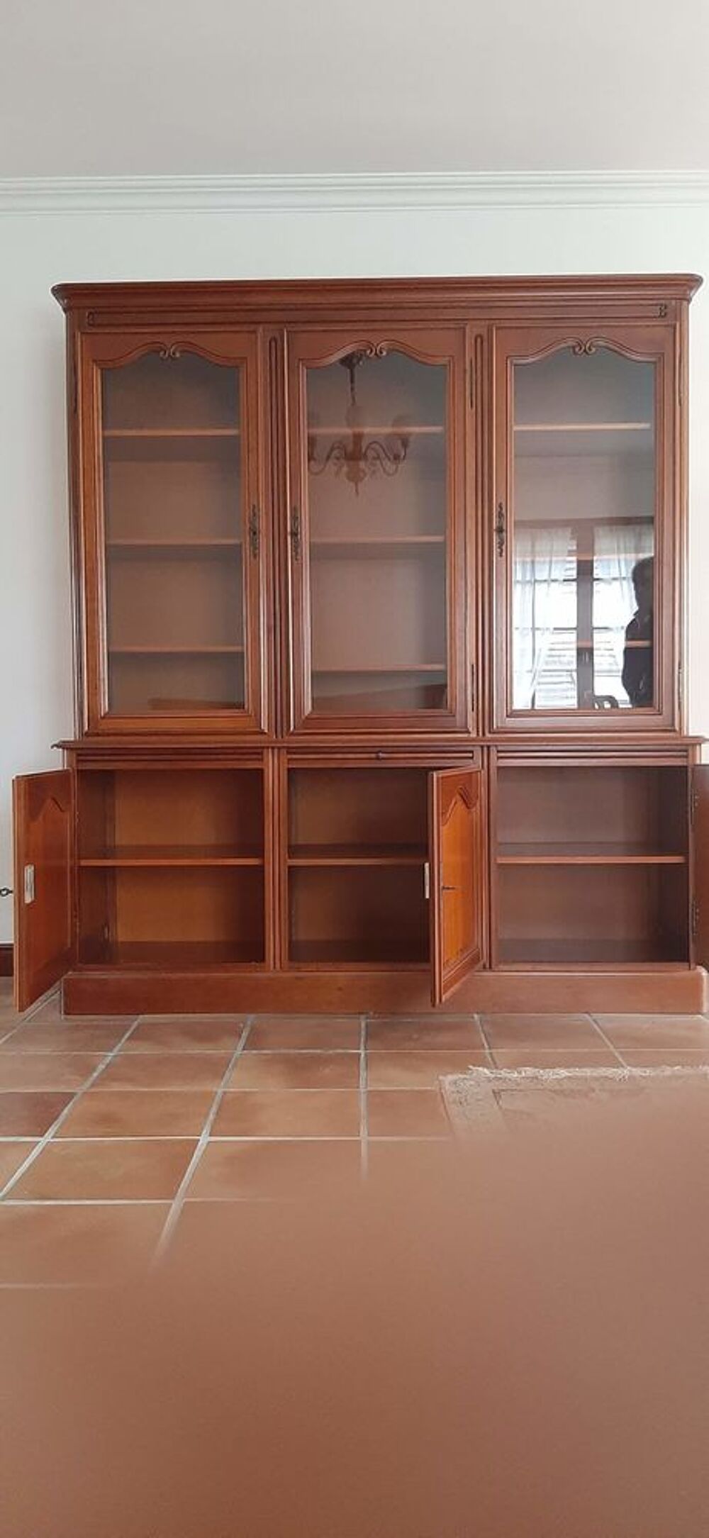 Biblioth&egrave;que en merisier 3 portes Meubles