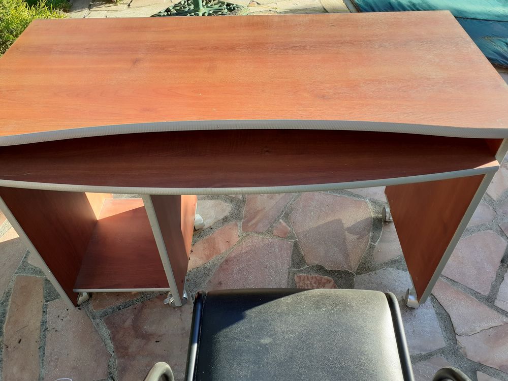 Bureau et chaise Meubles