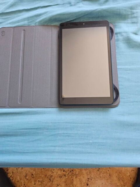 tablette essentiel B tab8 4go 32go de ram 25 Marcq-en-Bar�ul (59)
