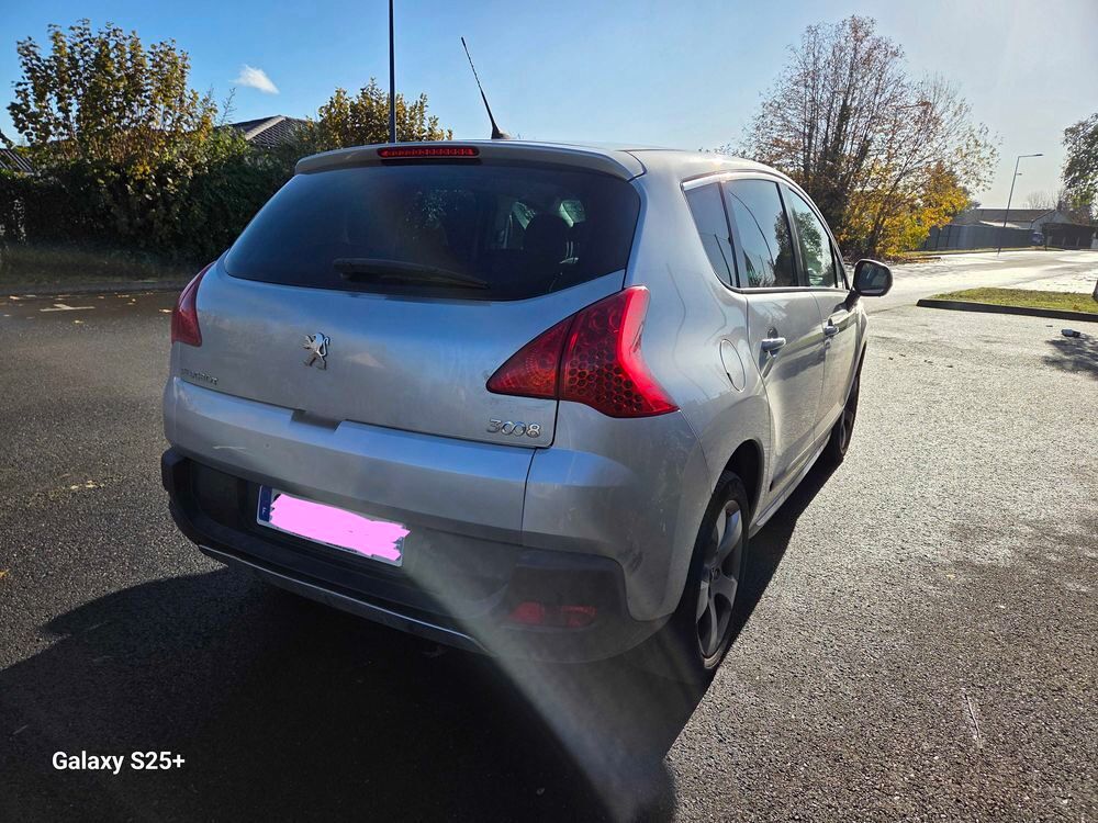 3008 1.6 HDi 115ch FAP Allure 2012 occasion 24130 Prigonrieux