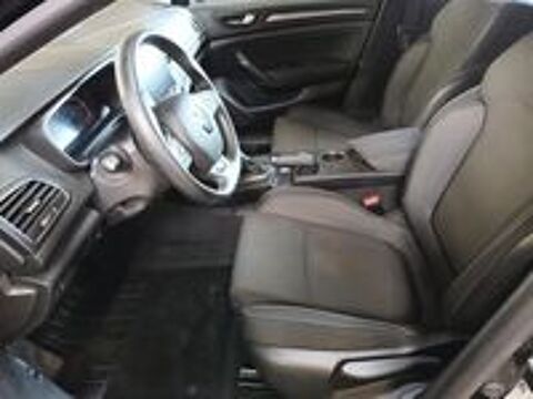 Megane IV Berline Blue dCi 115 Evolution 2023 occasion 08000 Charleville-M&eacute;zi&egrave;res