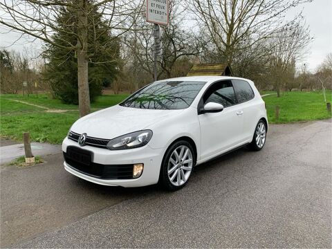 Annonce voiture Volkswagen Golf 15990 