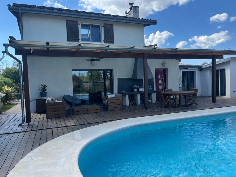 Maison 6 pièces 181 m² · à Villenave-d'Ornon · 181 m² · 799 000 €