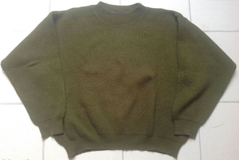 PULL VERT LAINE KNITWEAR by STICKER Envoi Possible Vêtements
