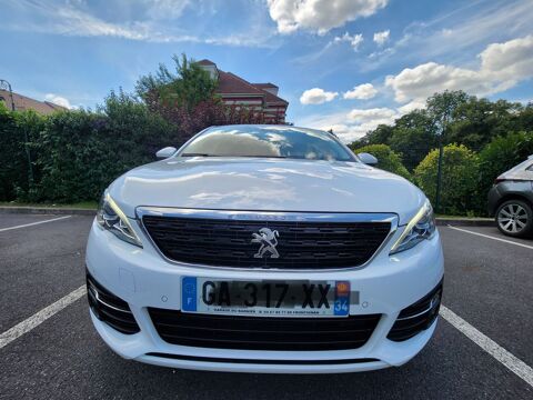 Peugeot 308 BlueHDi 130ch S&S EAT8 Active Pack