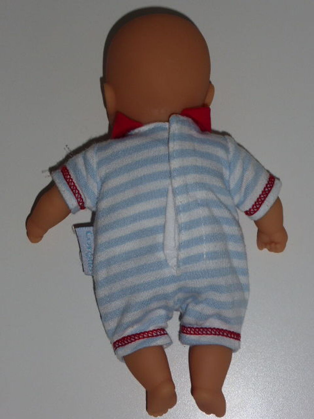 COROLLE Poup&eacute;e b&eacute;b&eacute; Mini calin combinaison ciel blanc rouge Jeux / jouets